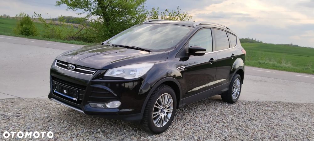 Ford Kuga 1.6 EcoBoost 2x4 Titanium - 1