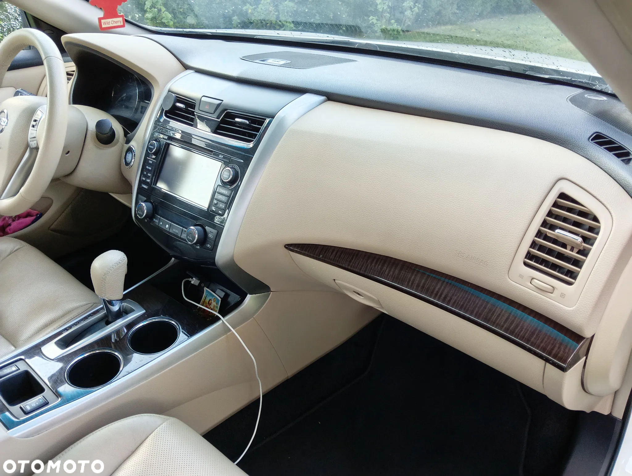 Nissan Altima - 11