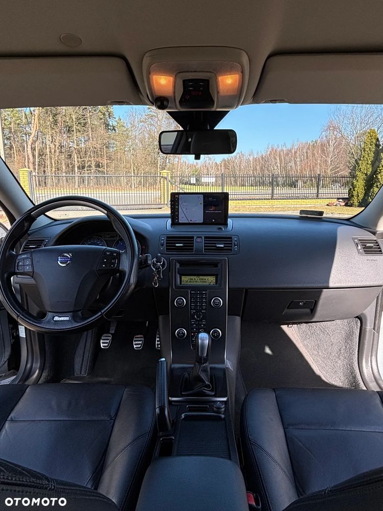 Volvo C30 D2 R-Design - 19