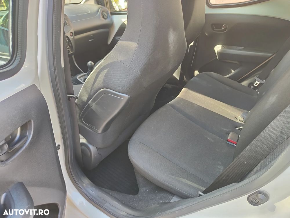 Toyota Aygo 1.0 VVY-I 5 usi X - 15