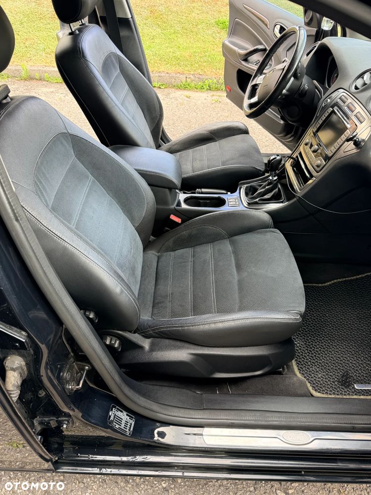 Ford Mondeo 2.0 TDCi Titanium - 19