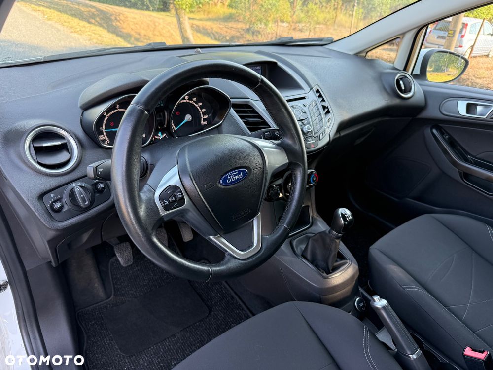Ford Fiesta 1.5 TDCi St&St SYNC Edition - 26