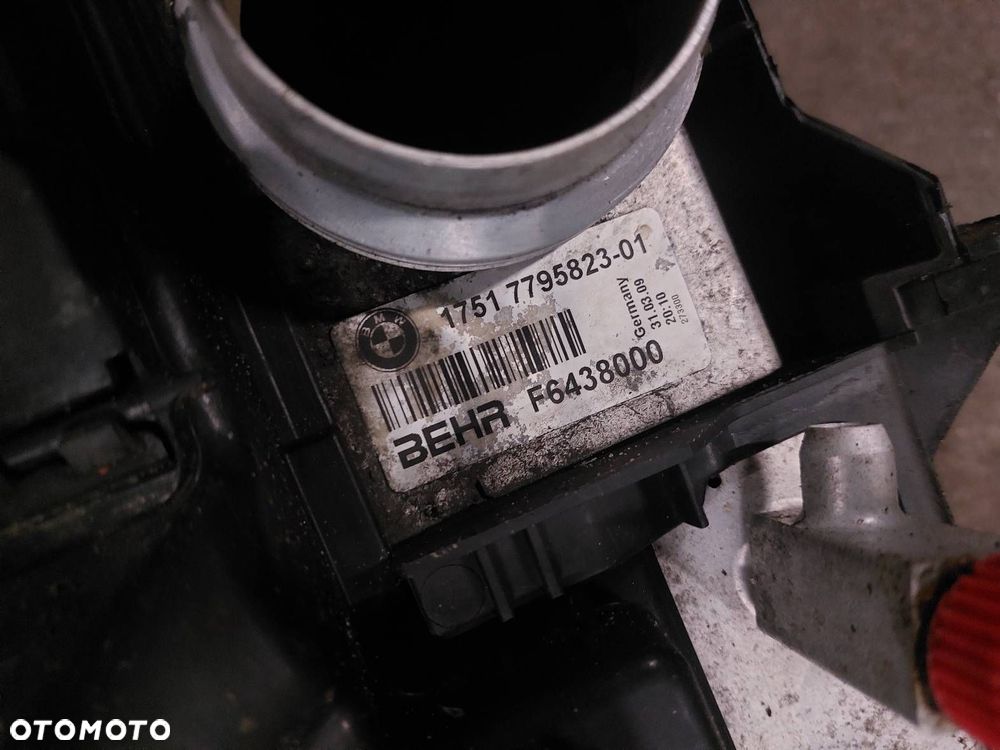 CHŁODNICE KOMPLET + WENTYLATOR BMW E61 520D 2.0 D 77260104 7805603 - 2