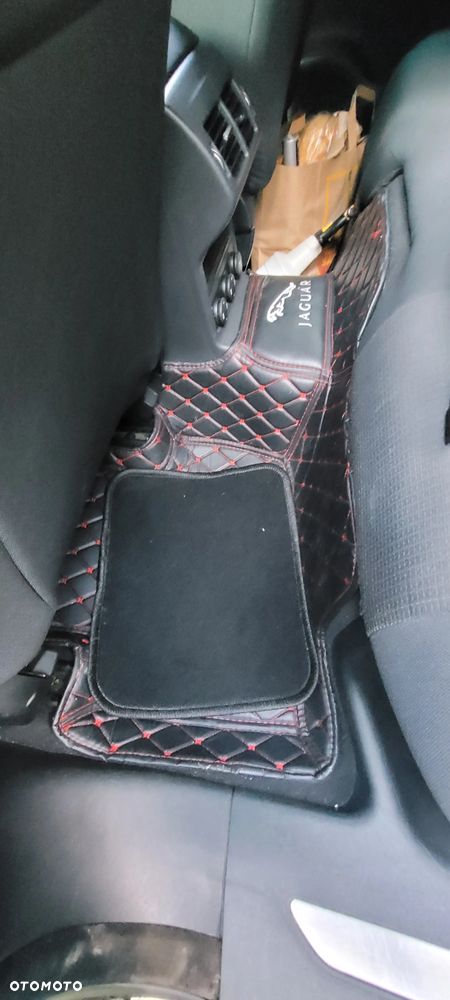 Jaguar F-Pace 2.0 i4D AWD Prestige - 19