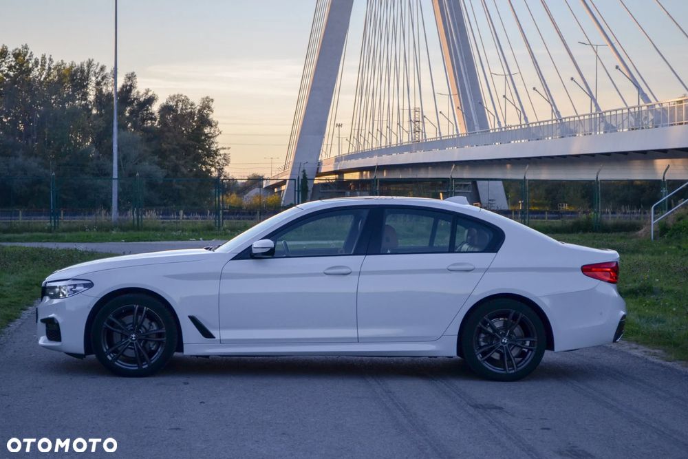 BMW Seria 5 530i xDrive M Sport sport - 7