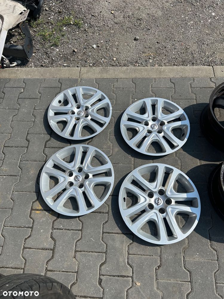 Opel Astra K Felgi stalowe strukturalne kołpaki 16 cali 5x105 - 6