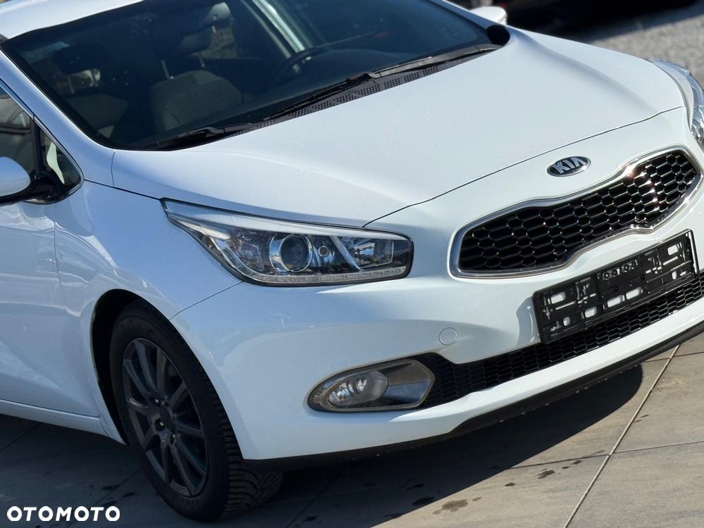 Kia Ceed - 3
