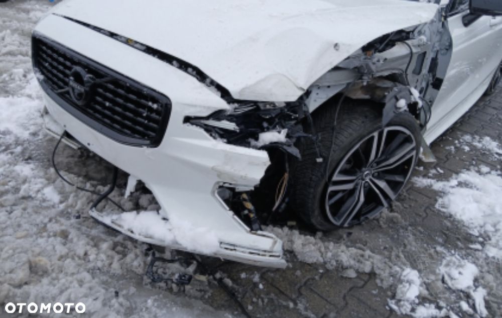 Volvo S60 T6 AWD Geartronic RDesign - 10