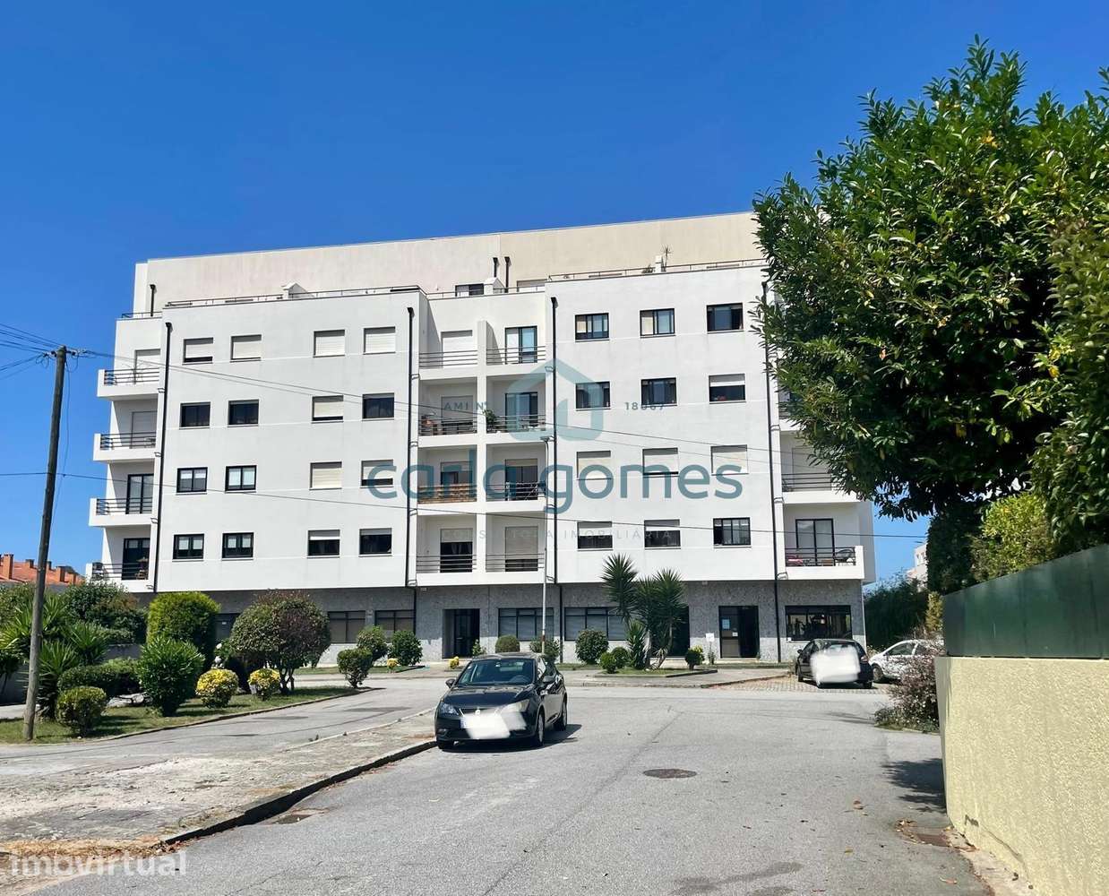 APARTAMENTO T2 C/ LUGAR DE GARAGEM E VISTA MAR – ARCOZELO, V.N. GAIA - Grande imagem: 2/28