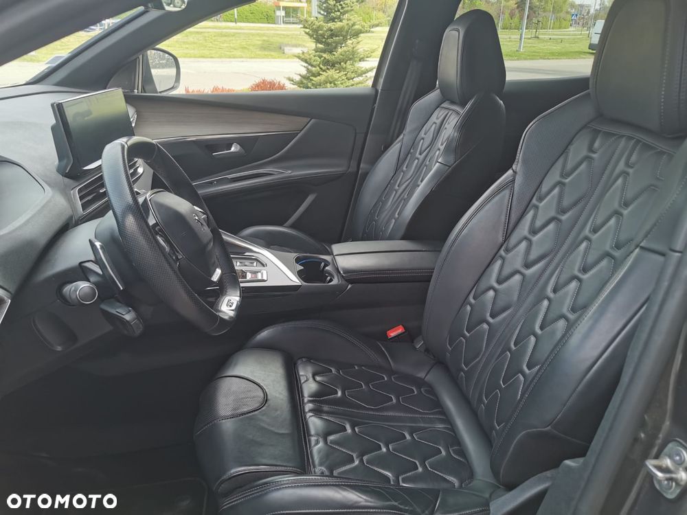 Peugeot 3008 225 e-EAT8 GT - 17