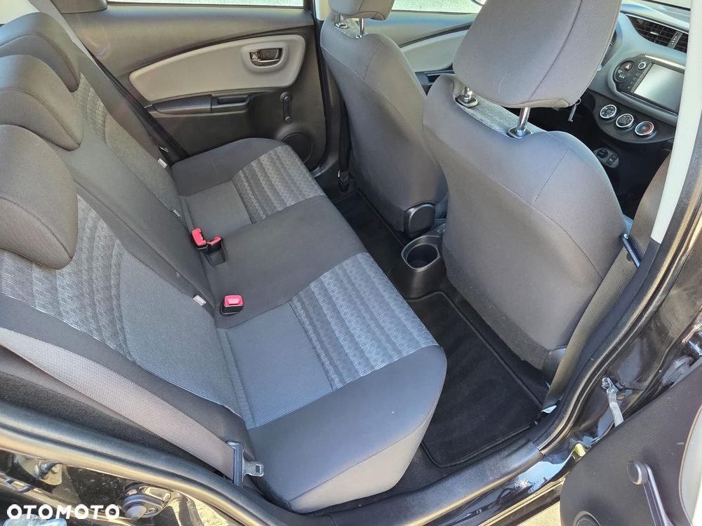 Toyota Yaris - 11