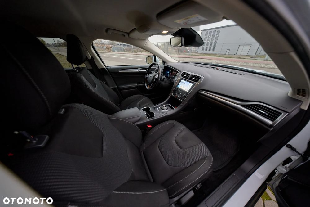 Ford Mondeo 2.0 EcoBlue Business Edition - 21