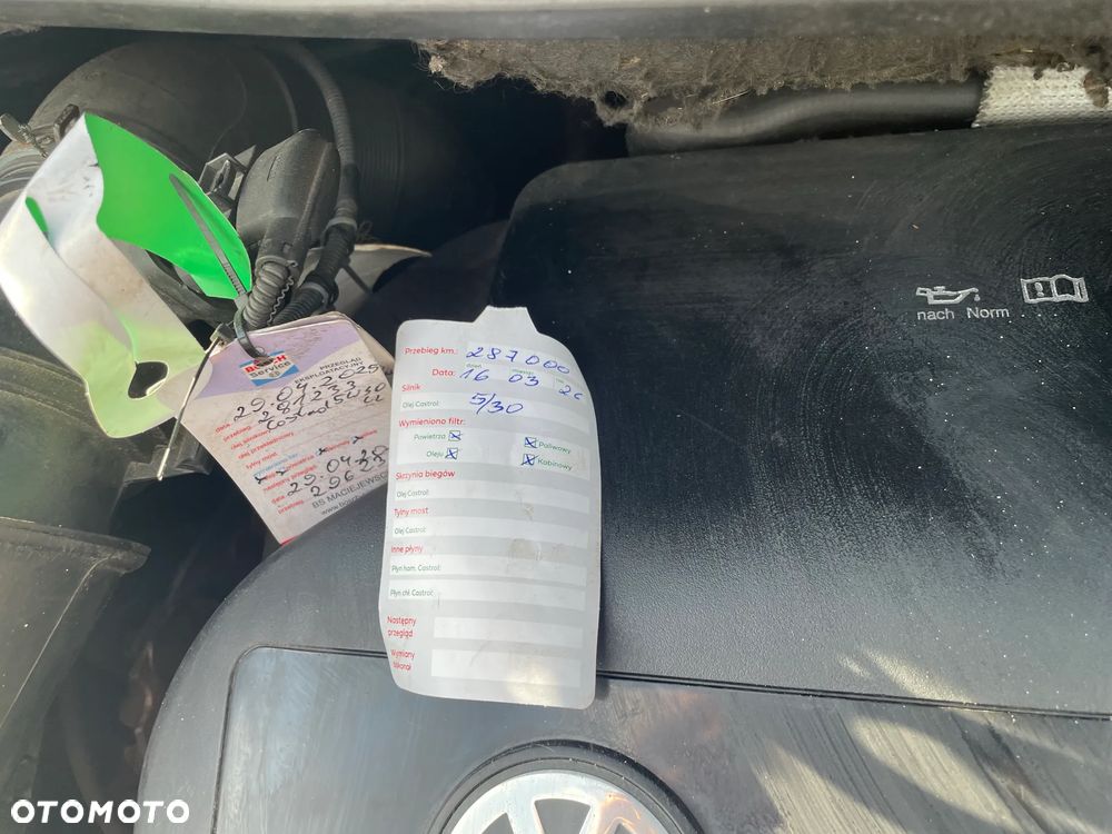 Volkswagen Sharan 1.9 TDI Comfortline Tiptr - 30