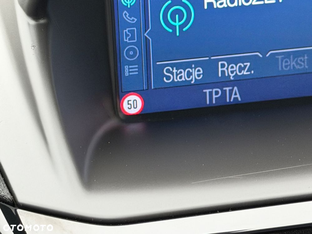 Ford Fiesta 1.0 EcoBoost S&S TITANIUM - 28