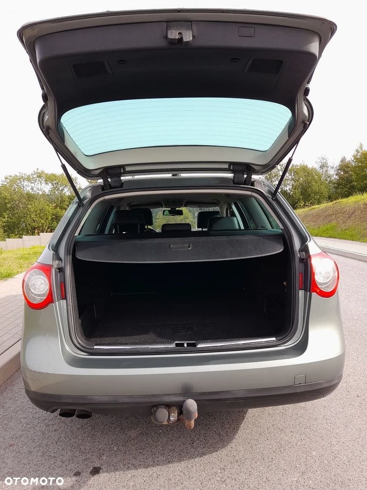 Volkswagen Passat - 5