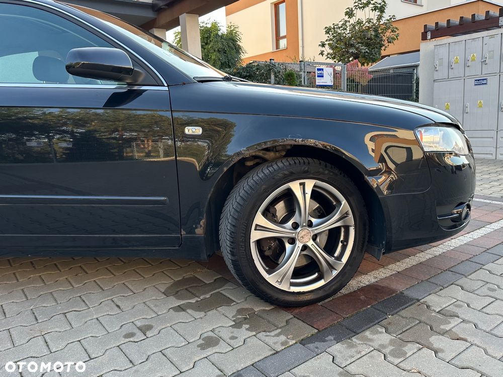 Audi A4 Limousine - 21