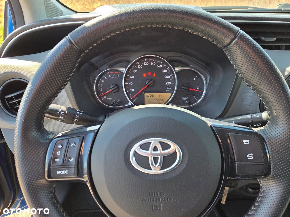 Toyota Yaris 1.33 VVT-i Style - 16
