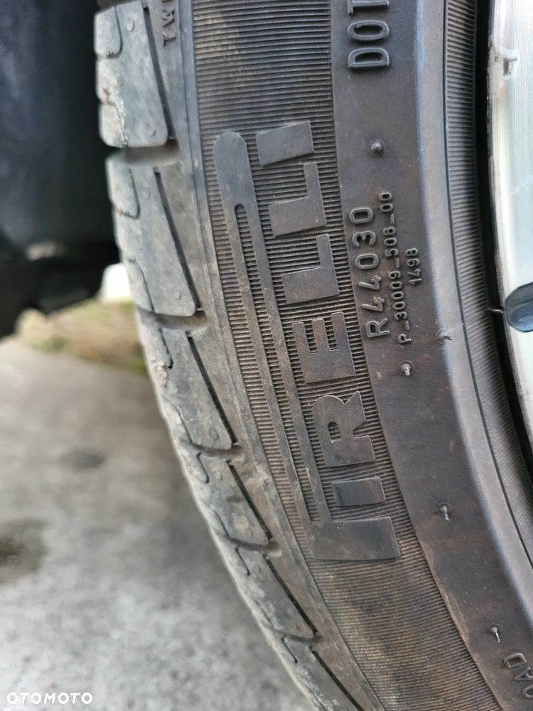 BMW Seria 3 330i Sport Line - 40