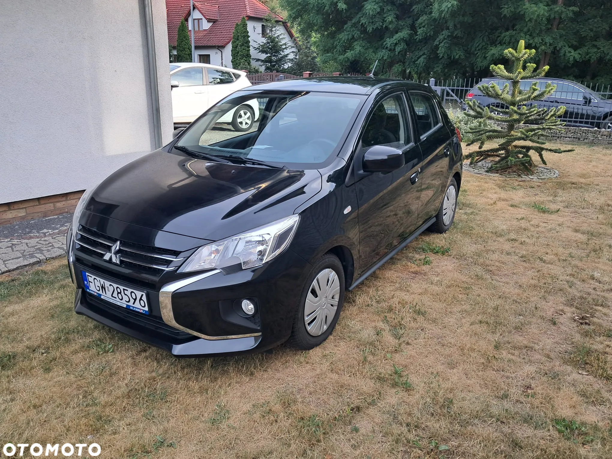 Mitsubishi Space Star 1.2 - 4