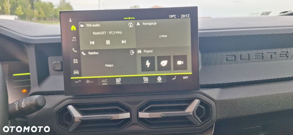 Dacia Duster 1.6 Full Hybrid 140 Journey MMT - 30