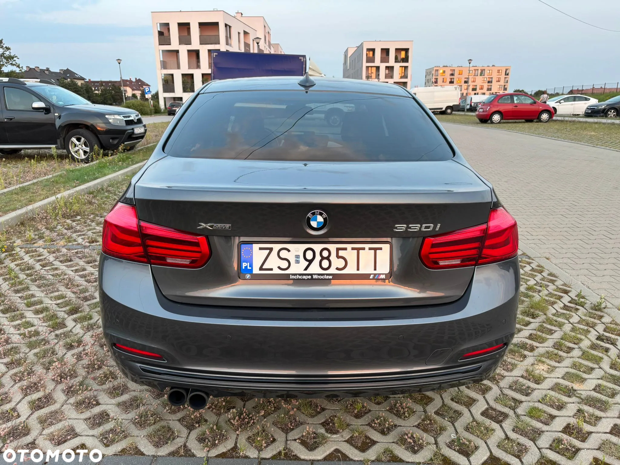 BMW Seria 3 330i xDrive Sport Line - 4
