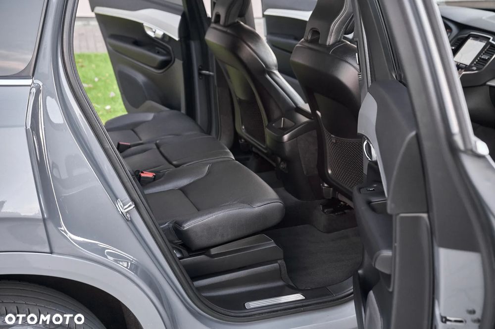 Volvo XC 90 - 27