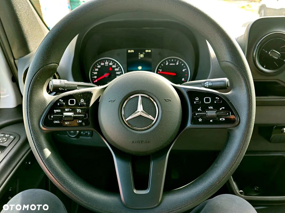 Mercedes-Benz Sprinter 317 CDI - 15