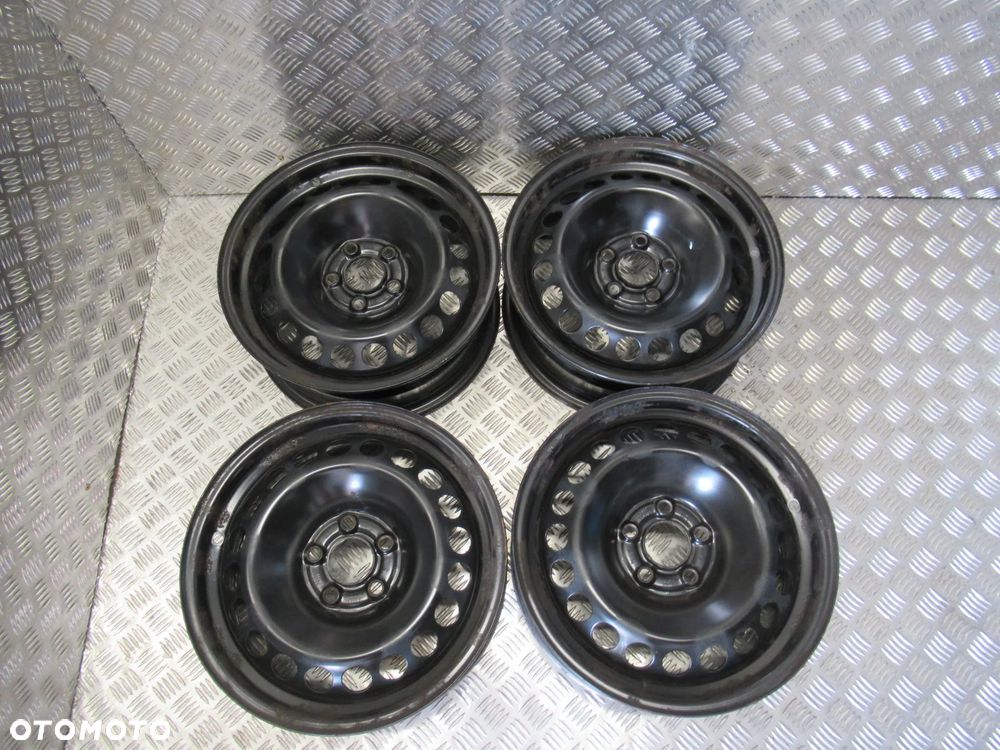 Felgi Audi a1 6Jx15 et29 5x100 8X0 - 6