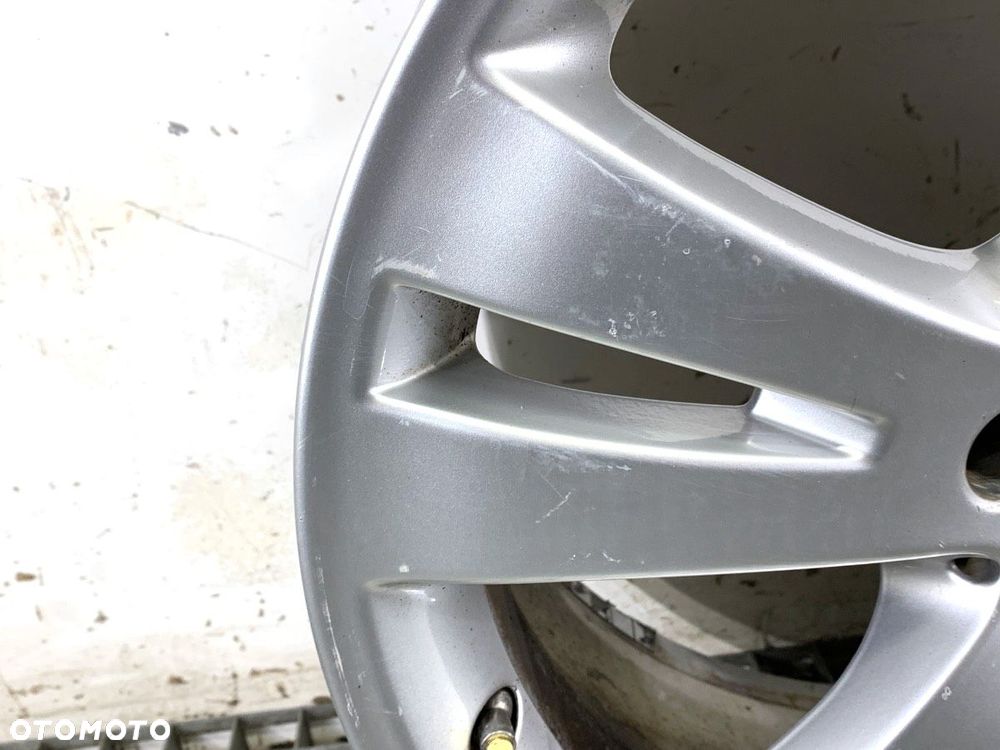 FELGA ALUMINIOWA 17 7.5J 5X112 CENTR 66.6 ET47  MERCEDES-BENZ KLASA C (W204) 2007 - 2015 C 280 - 4
