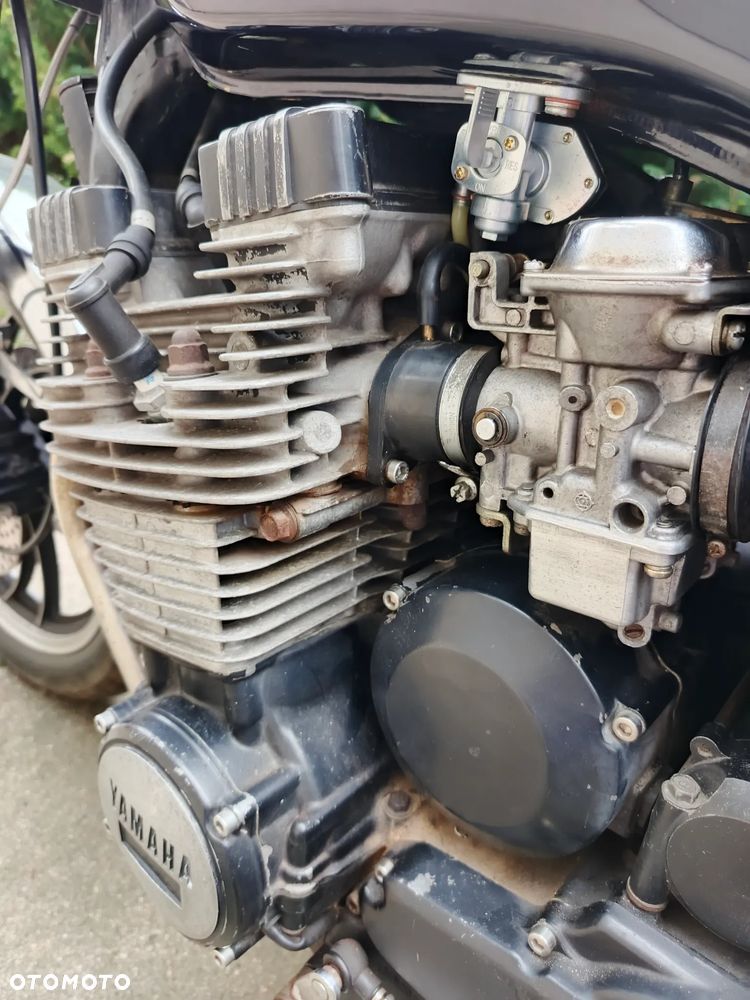 Yamaha XJ - 19