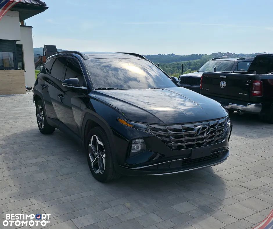 Hyundai Tucson - 4