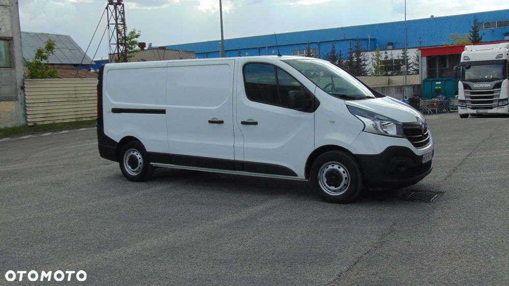 Renault TRAFIC - 8