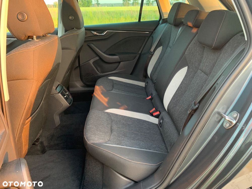 Skoda Kamiq 1.0 TSI Style - 13