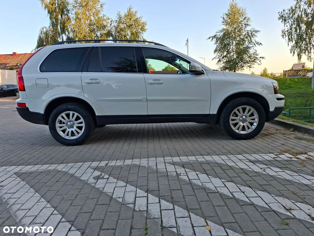 Volvo XC 90 D5 Momentum - 1