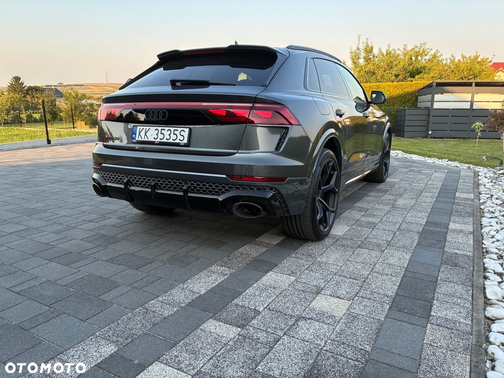 Audi RS Q8 - 6
