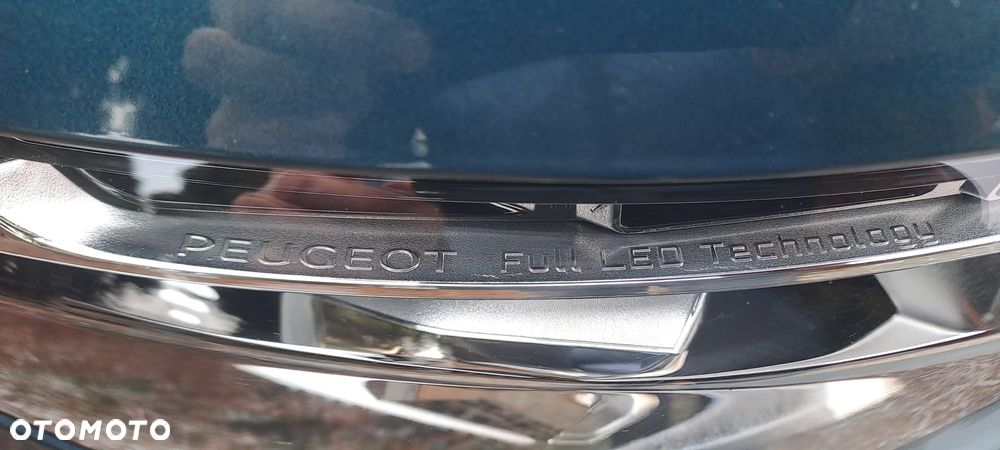 Peugeot 5008 - 23