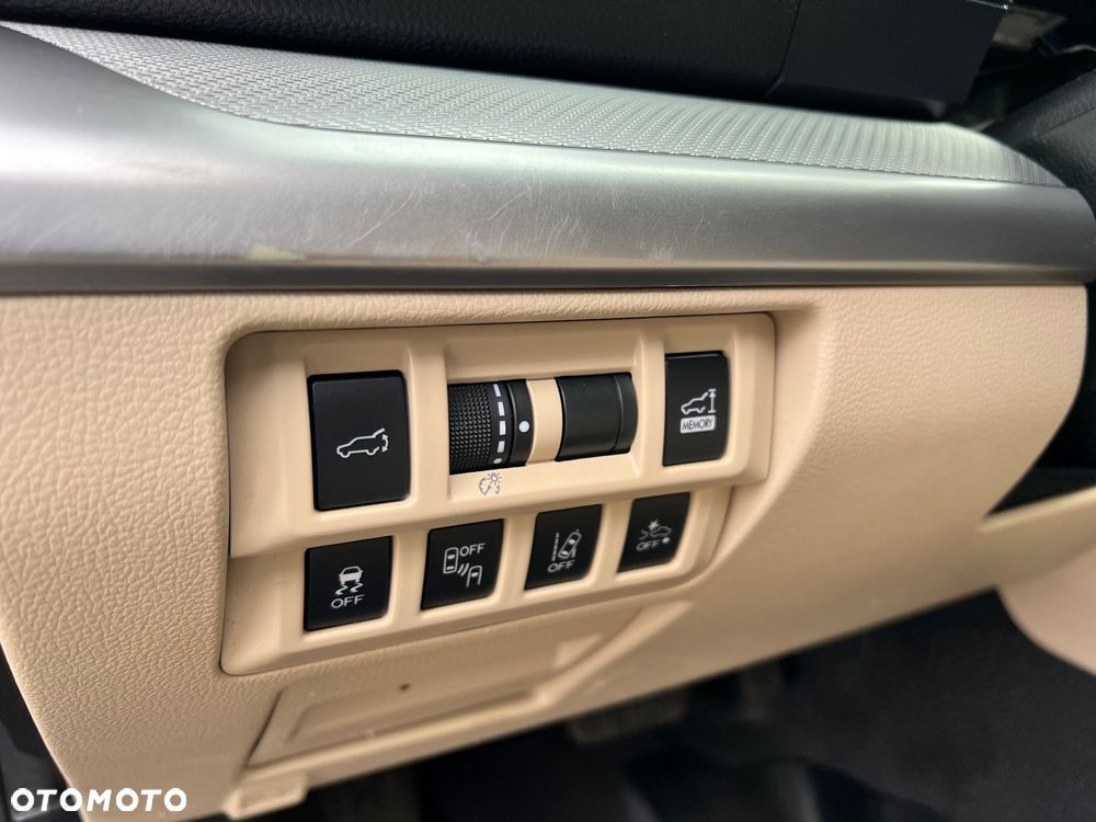 Subaru Outback - 18
