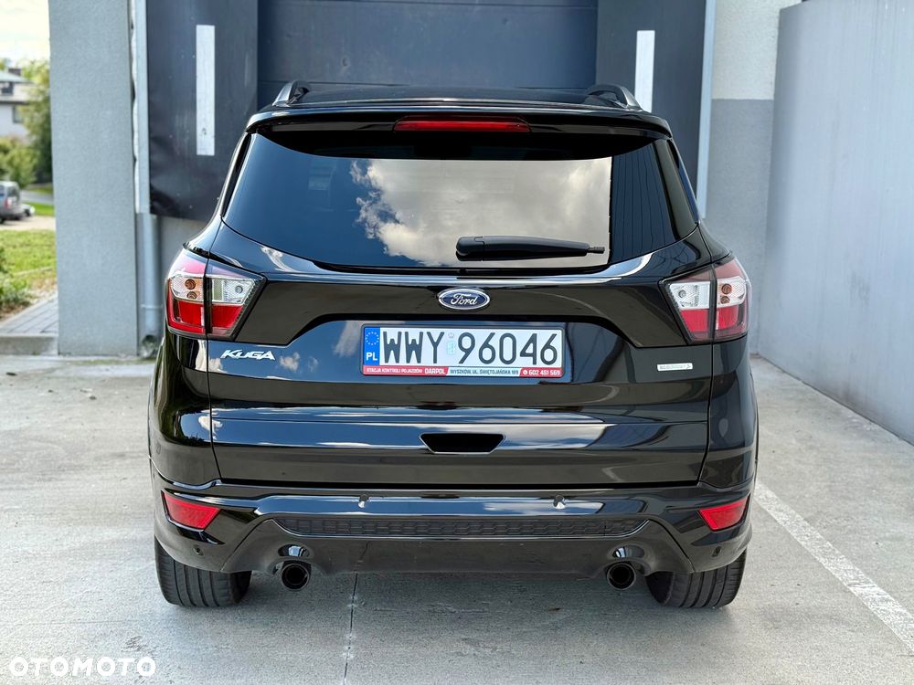 Ford Kuga 1.5 EcoBoost 2x4 ST-Line - 25