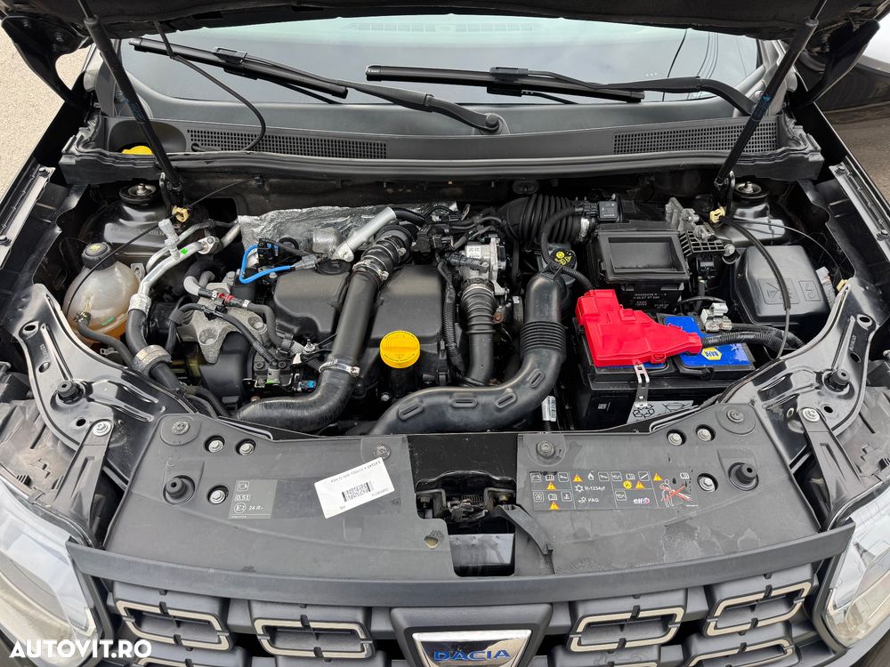 Dacia Duster 1.5 dCi 4WD Prestige jante 17" - 27