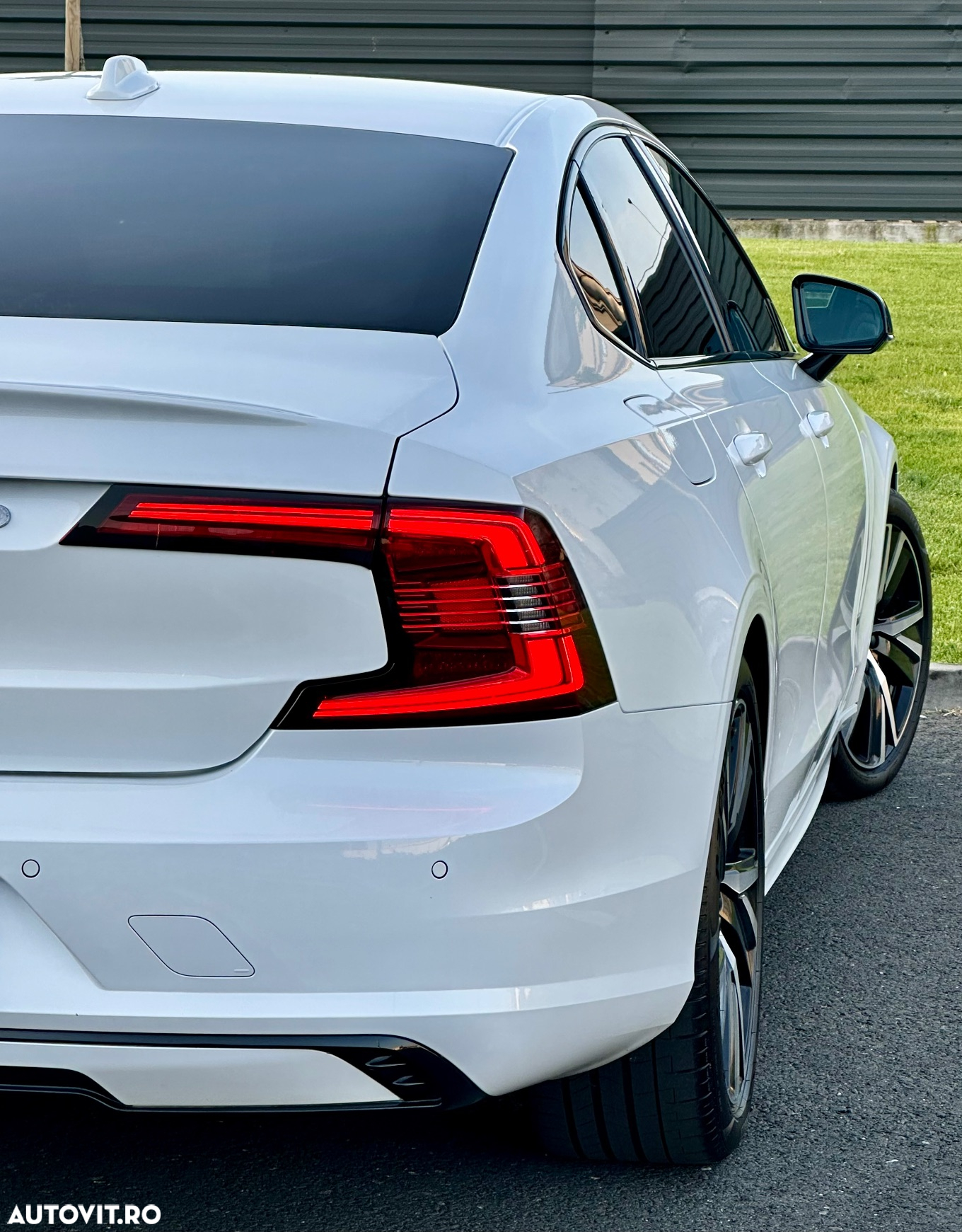Volvo S90 B5 D AWD Geartronic RDesign - 17