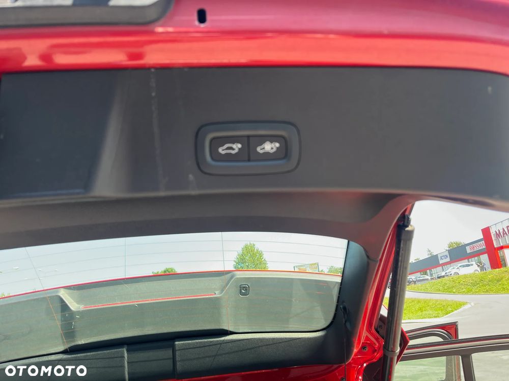 Volvo XC 40 T2 Core - 21