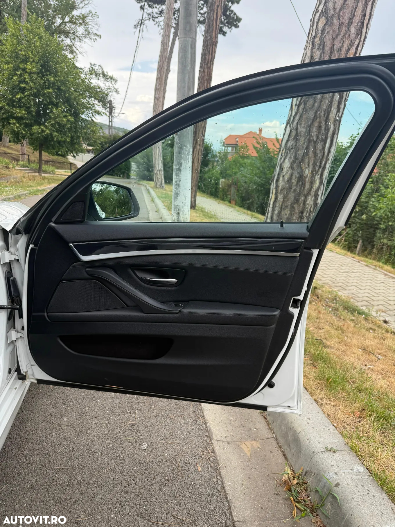 BMW Seria 5 520d Touring Aut. - 9