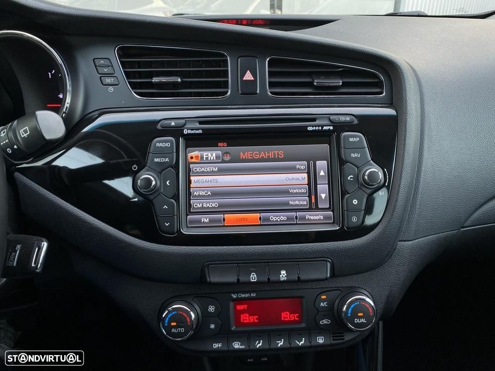 Kia Ceed SW 1.6 CRDi TX - 16