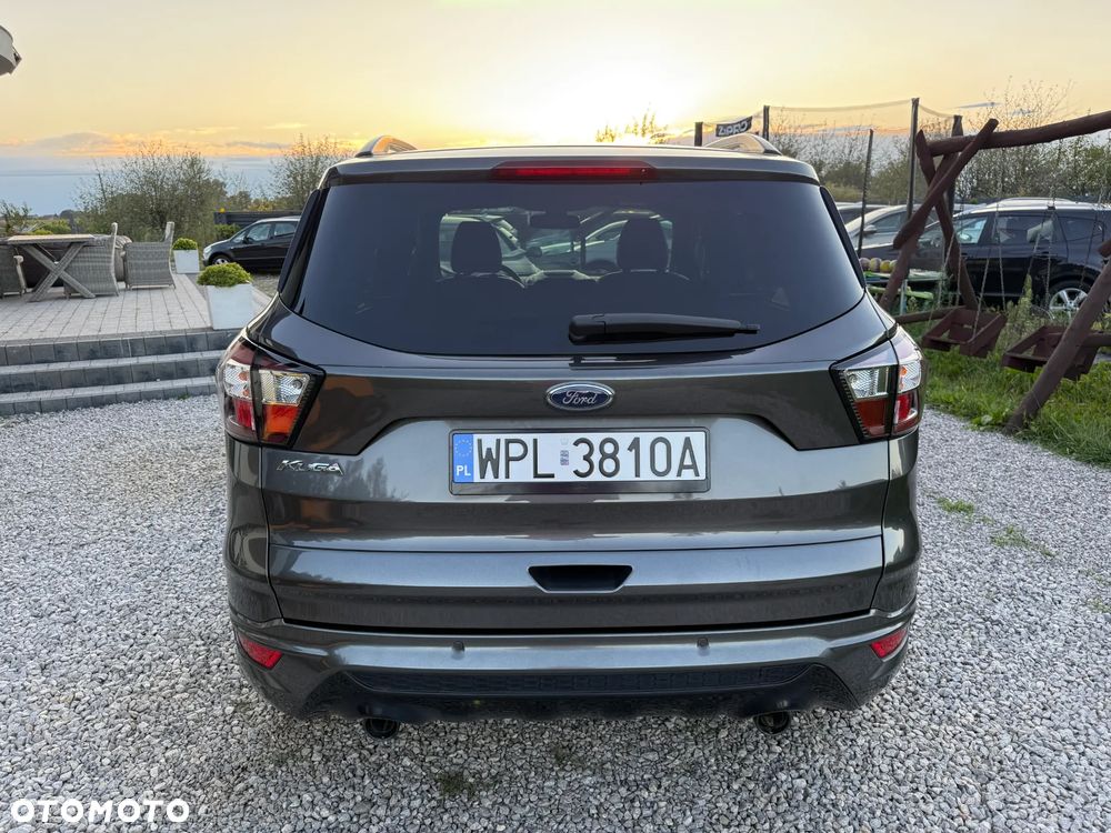 Ford Kuga 2.0 TDCi 4x2 ST-Line - 12