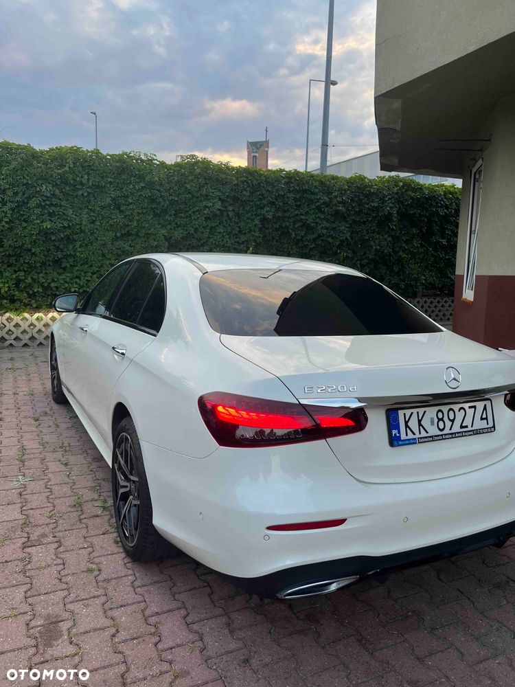 Mercedes-Benz Klasa E 220 d 4-Matic - 6