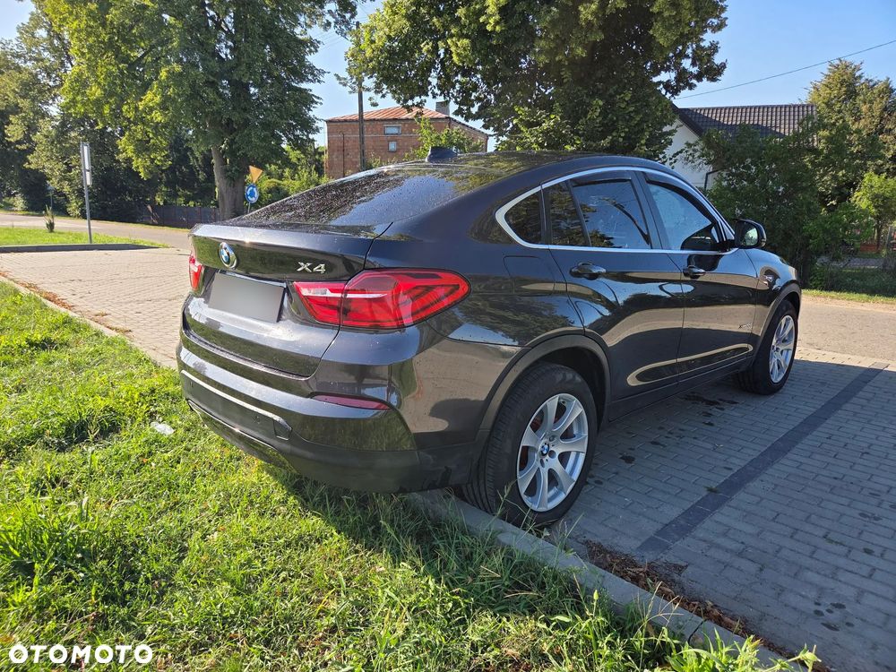 BMW X4 xDrive20d - 8
