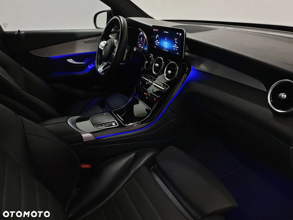 Mercedes-Benz GLC 300 de 4Matic 9G-TRONIC AMG Line Plus - 40