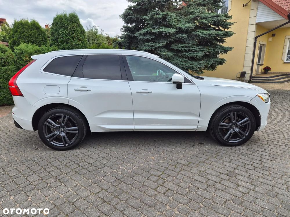 Volvo XC 60 T5 AWD Geartronic Momentum - 3