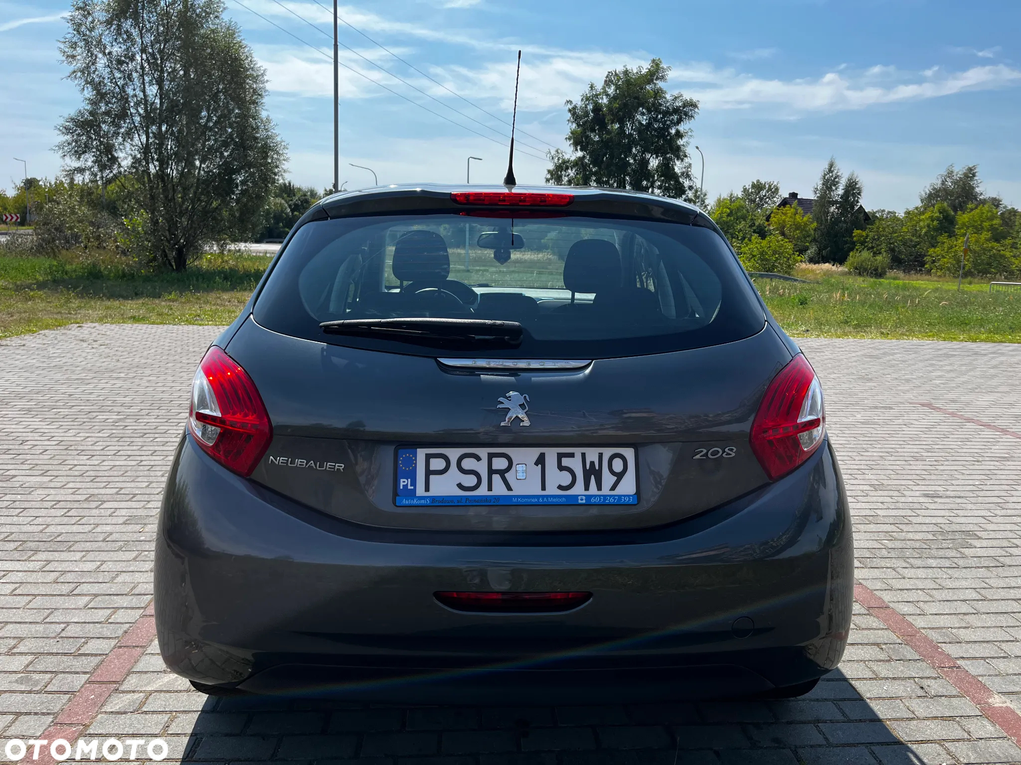 Peugeot 208 1.2 PureTech Allure - 3