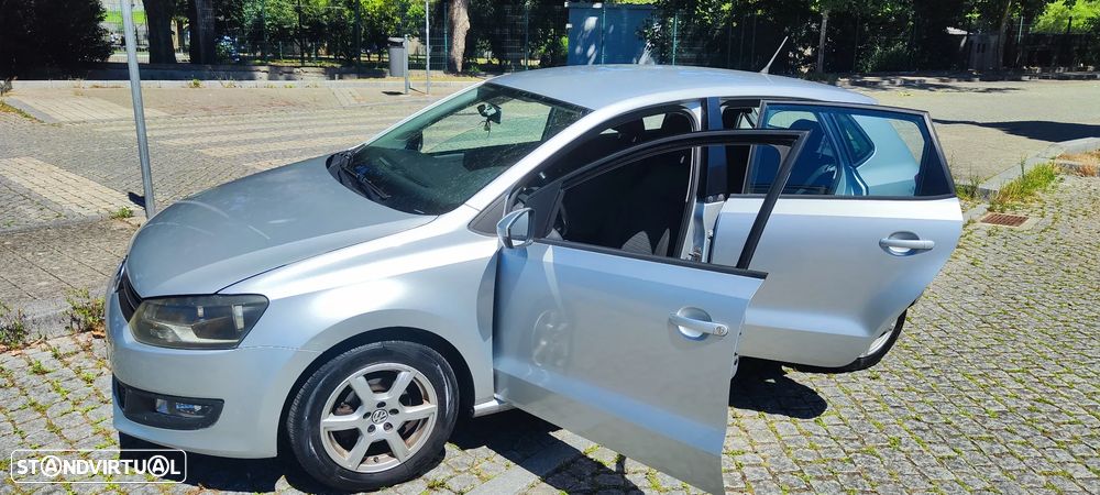 VW Polo 1.6 TDI Confortline BlueMotion - 2